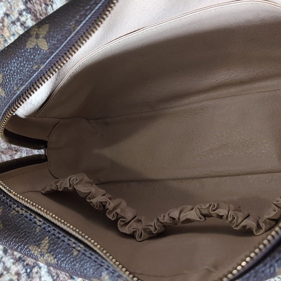 Louis Vuitton monogram trousse toilette 23 - Picture 8 of 11